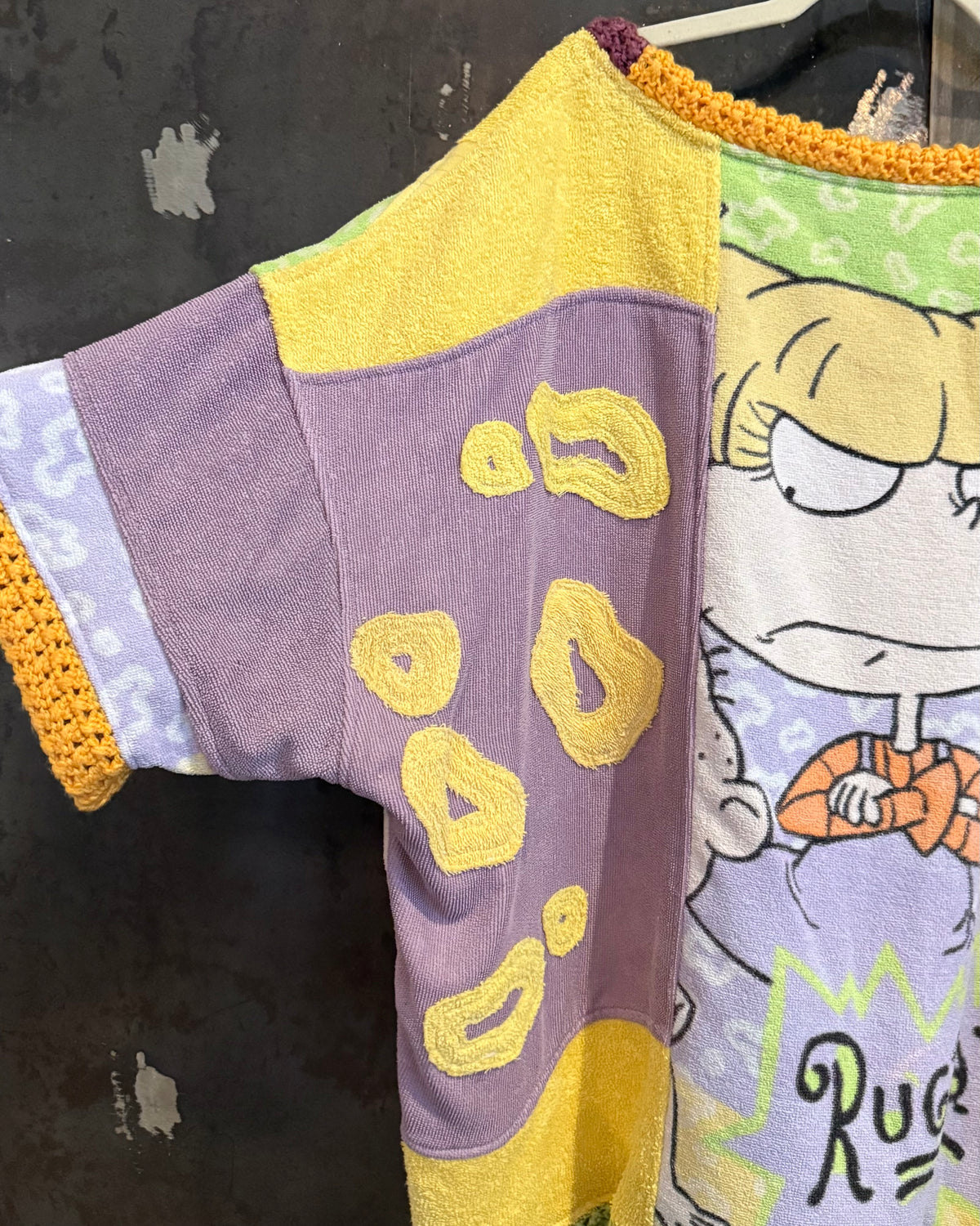 Reclaimed “I Got ‘Sponsibilities” Rugrats Sweat-T