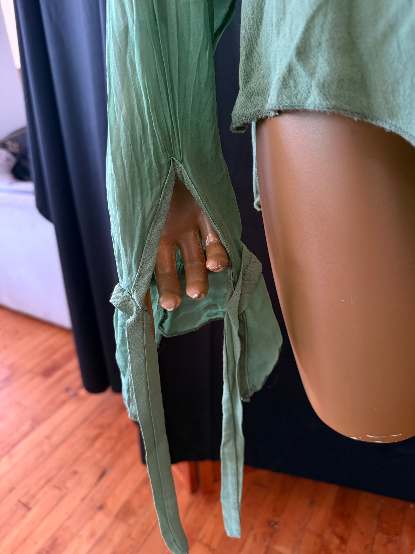 Green Long Sleeve Blouse