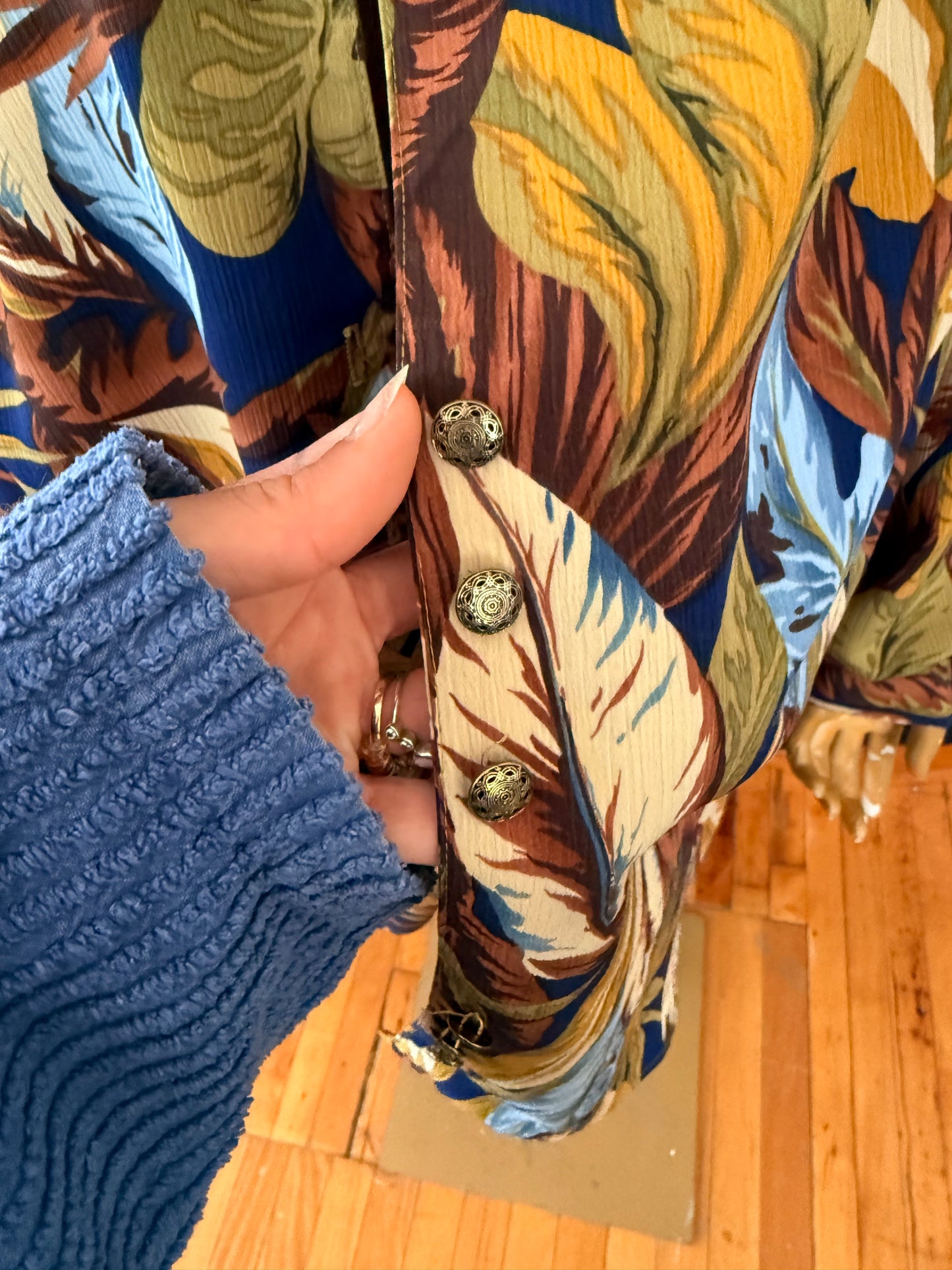 Leaf Beachy Button Down