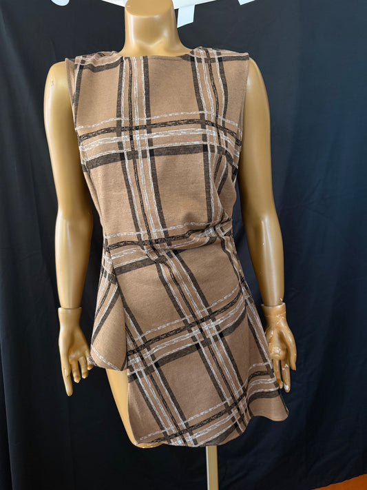 Plaid Asymmetric Top