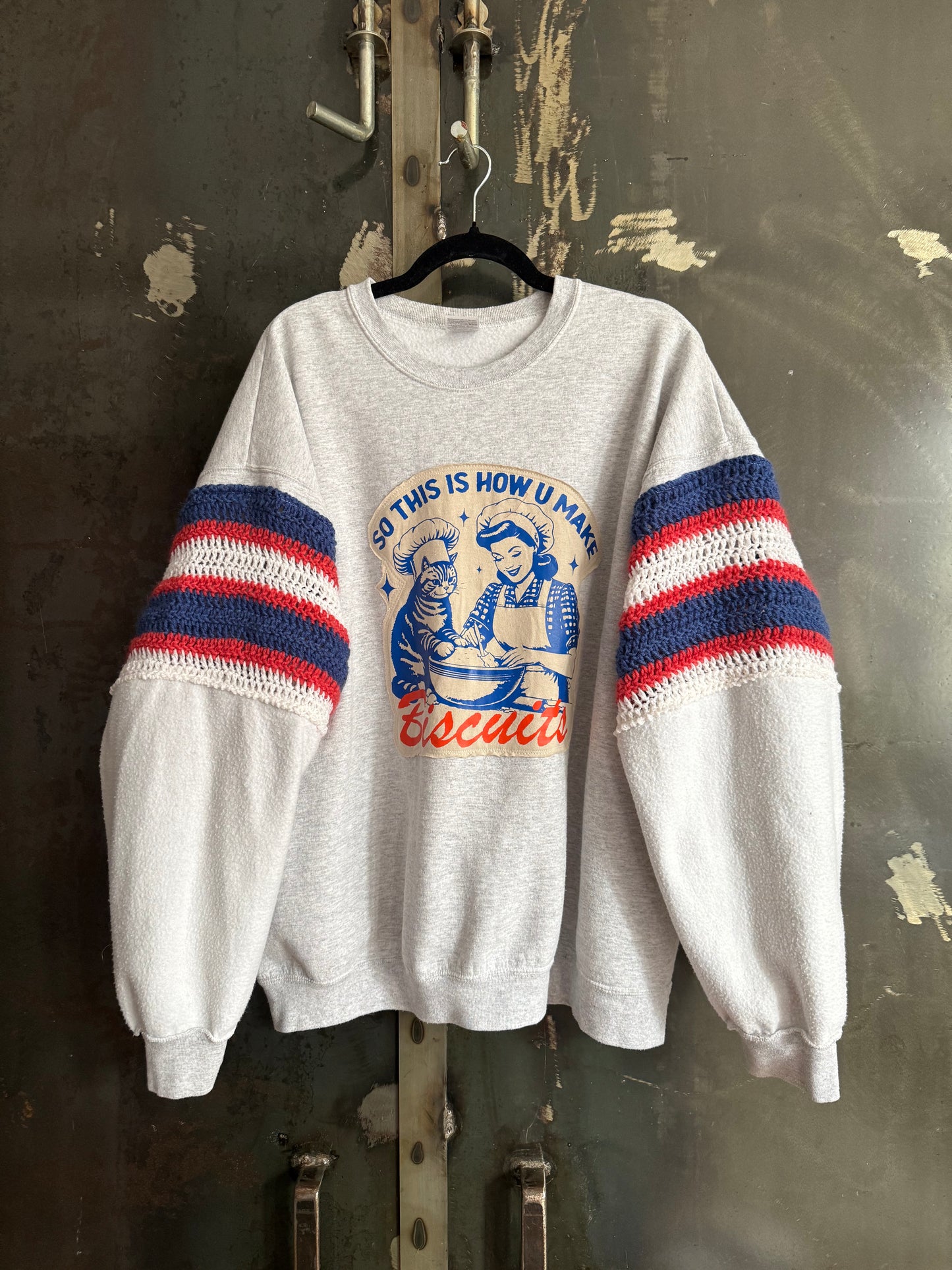 Reclaimed Makin Biscuits Crewneck