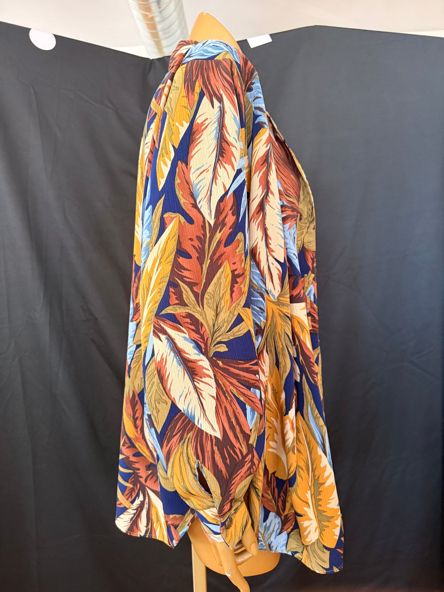 Leaf Beachy Button Down