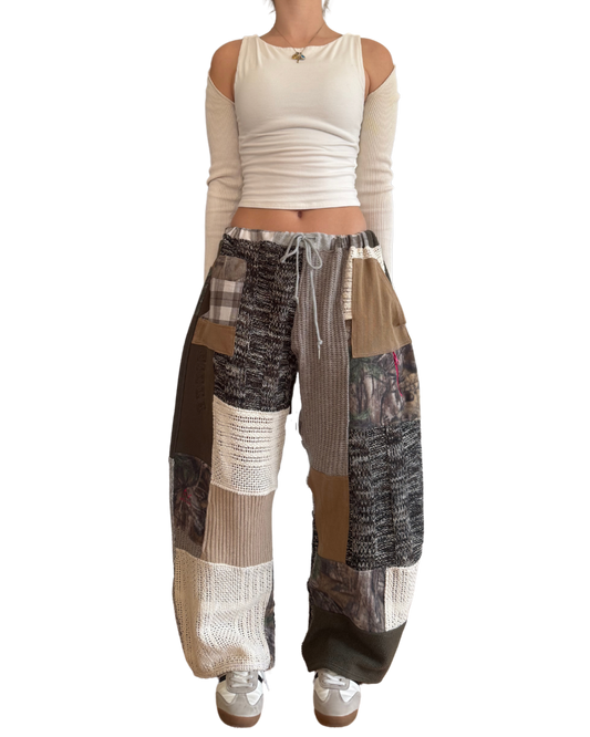 Reclaimed Camo Barrel Pants (m/l)