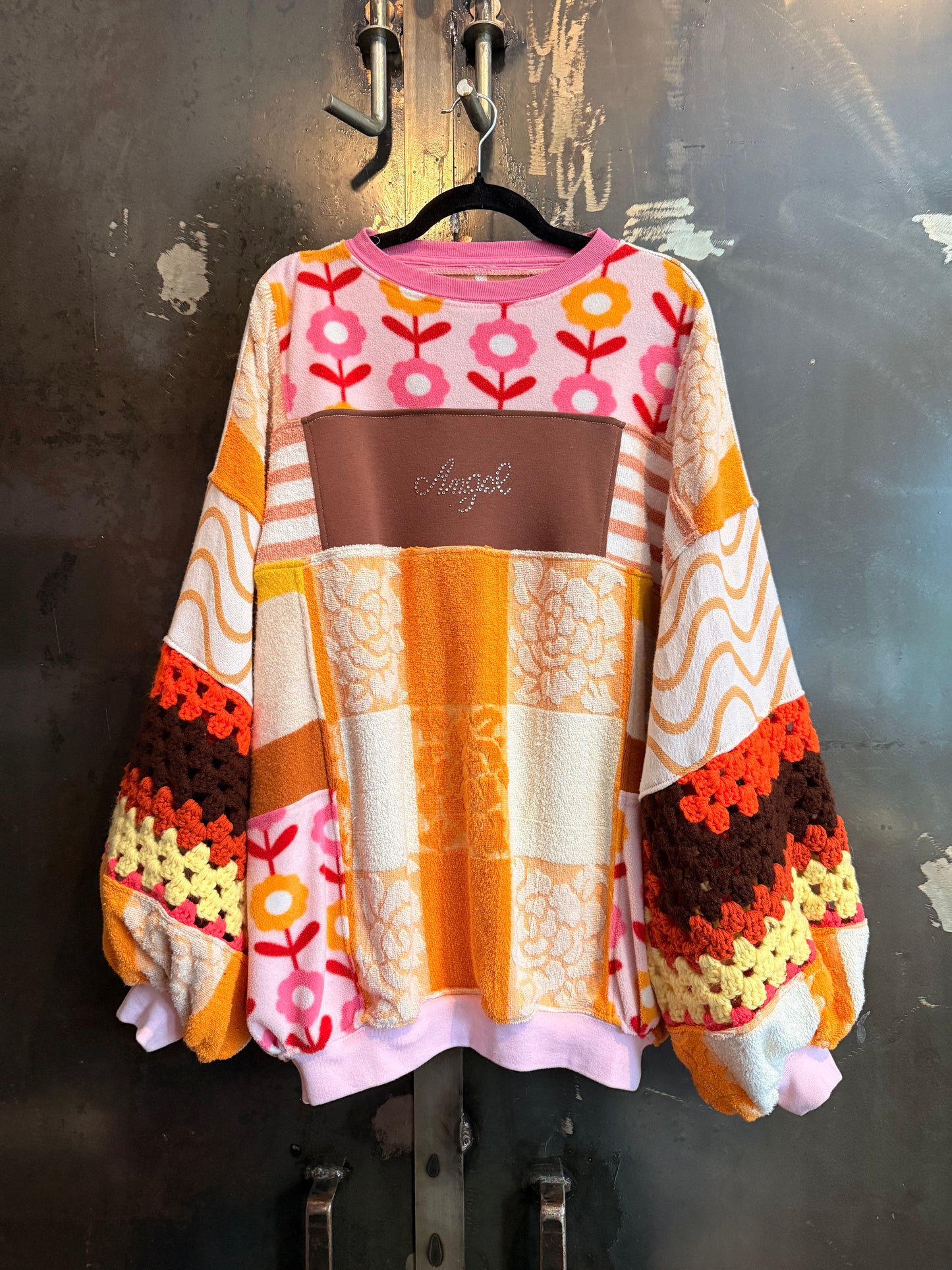 Reclaimed Porch Swing Angel Crewneck