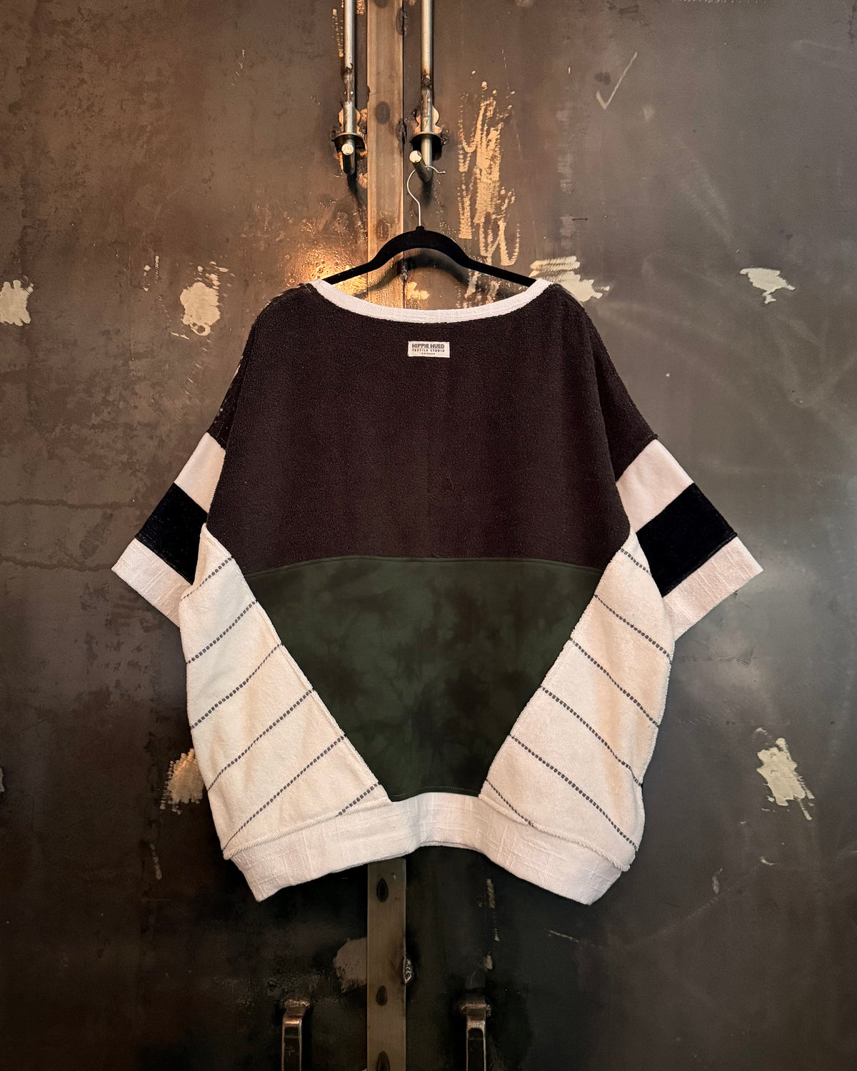 Reclaimed Screaming Purr Sweat-T