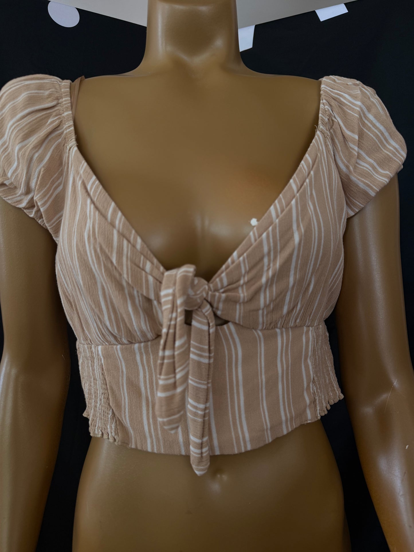 Tan Short Sleeve Crop Top
