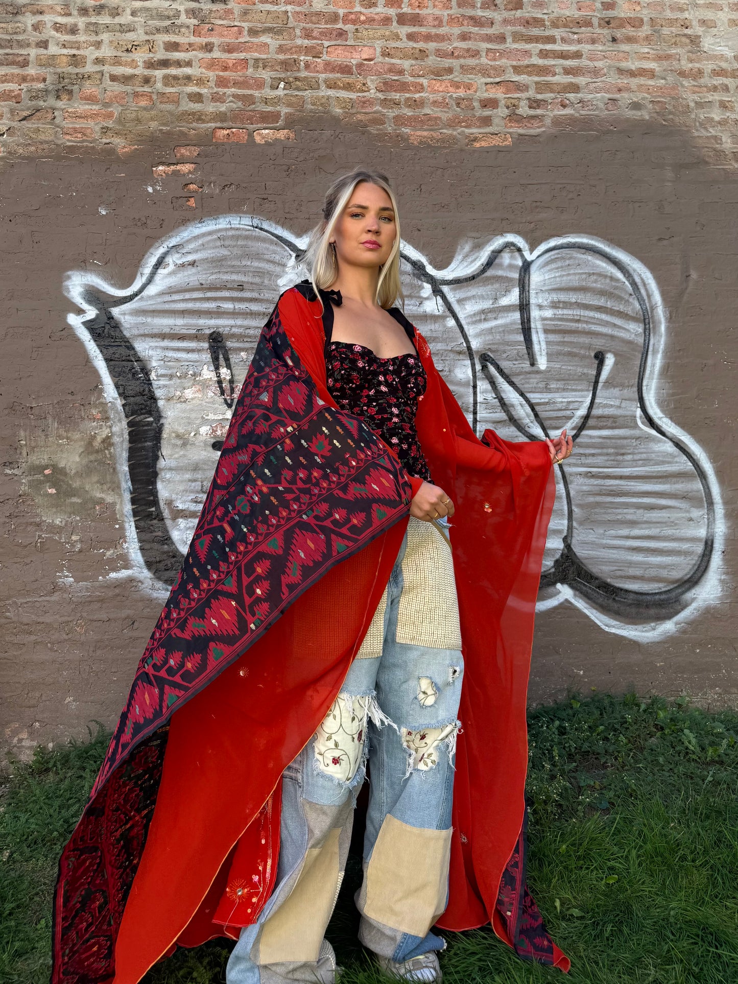 Reclaimed Catch me, I’m Levitating Kimono