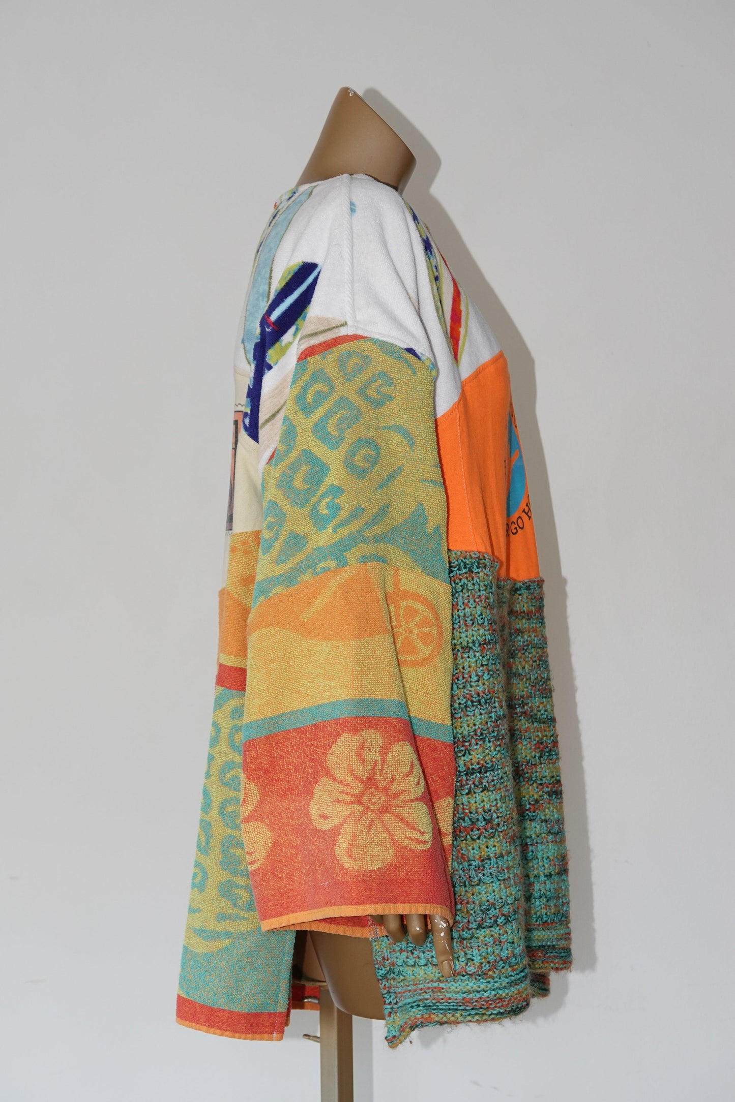 Reclaimed Hang Loose Hangout Pullover - Hippie Hued
