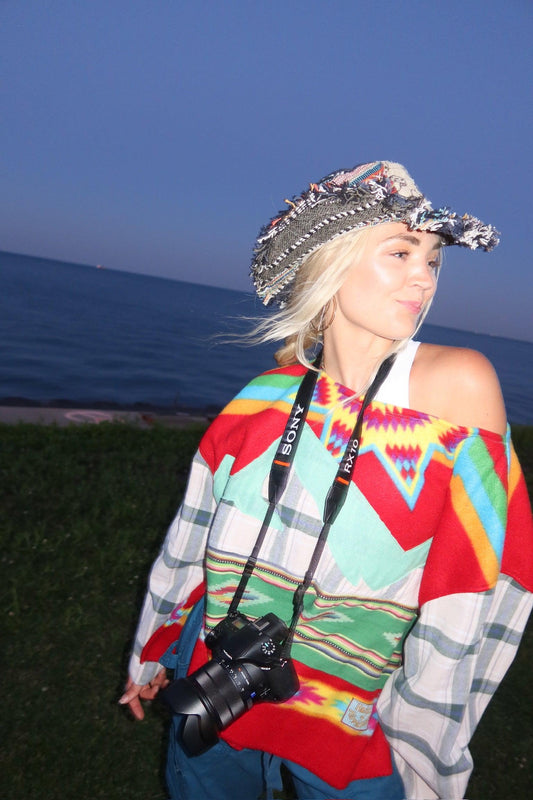 Reclaimed Montana Mountain High Pullover - Hippie Hued