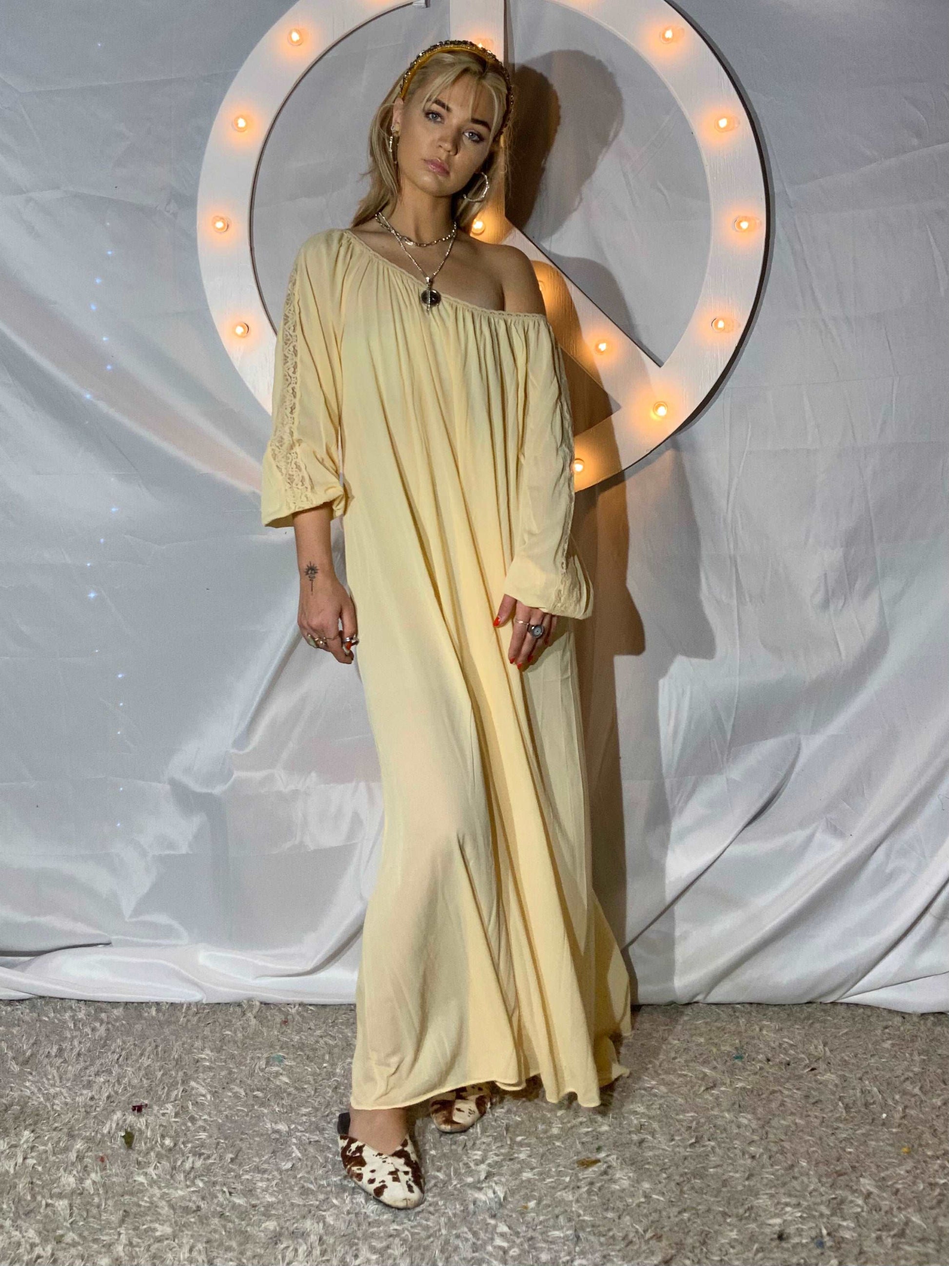 Dandelion and Daisys Dress