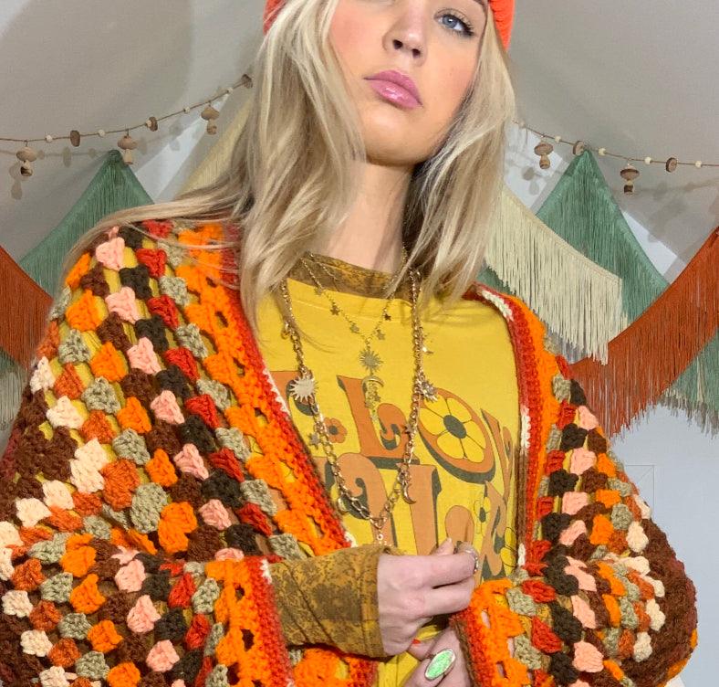 Sun and Moon Necklace - Hippie Hued